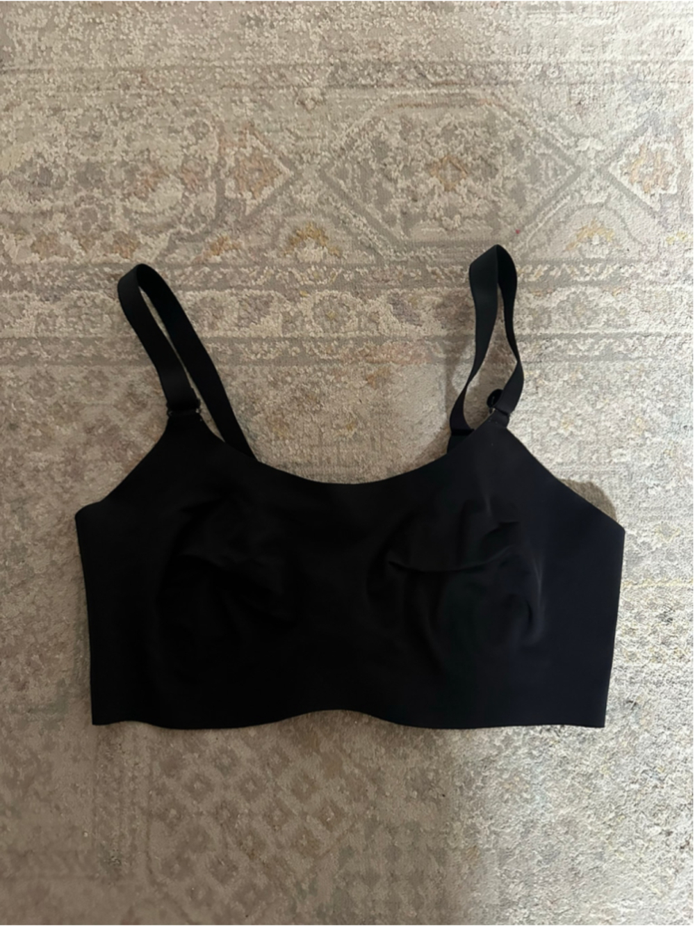 Women's Unbranded Black and Beige Wireless Bra